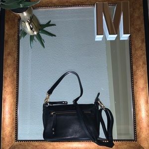 Roots | Little Andie Crossbody